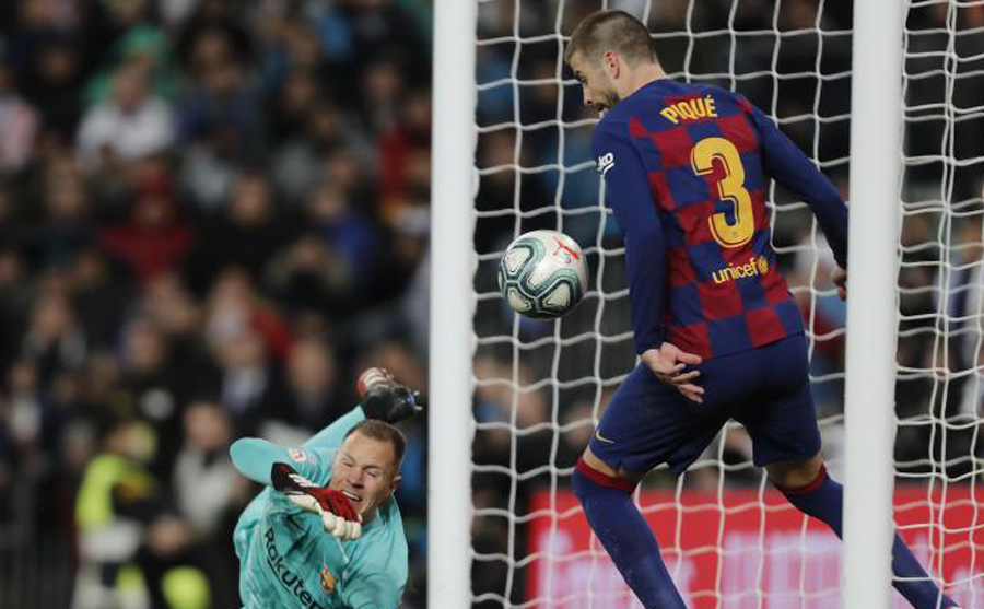 里昂强势那不勒斯，德容送出助攻