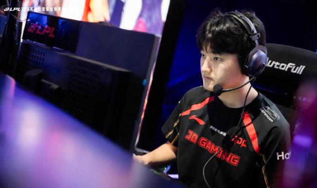 JDG轻取TeamWE，Viper打破历史纪录