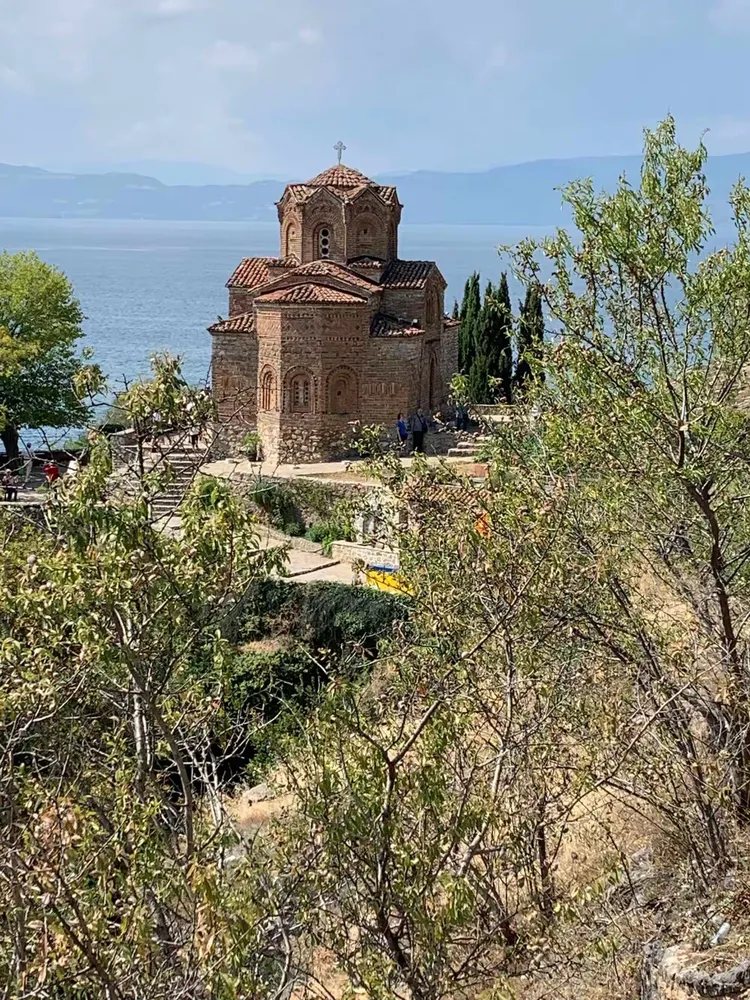 阿尔巴尼亚篮球联赛：地拉那飞鹰队晋级季后赛