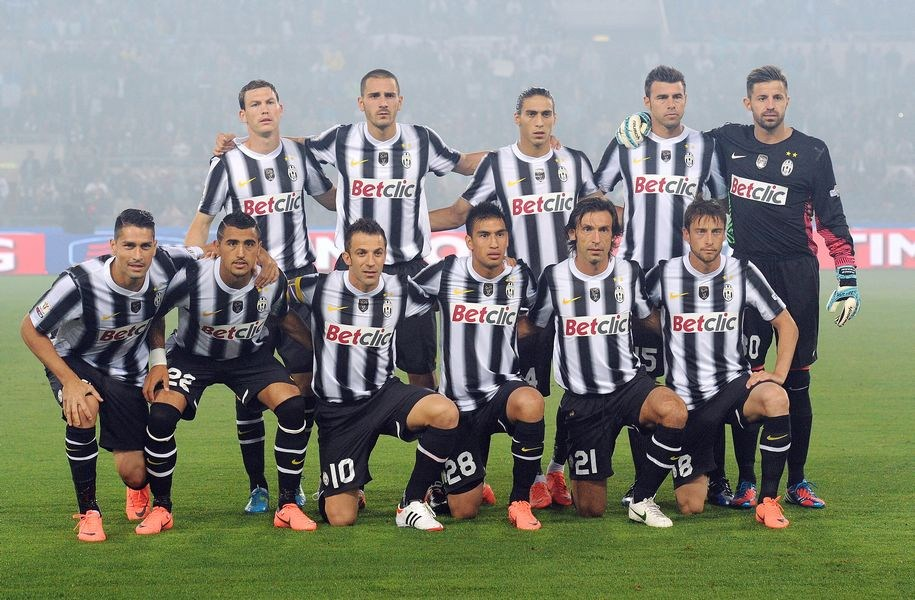 尤文图斯卫冕之路蜿蜒曲折，岌岌可危