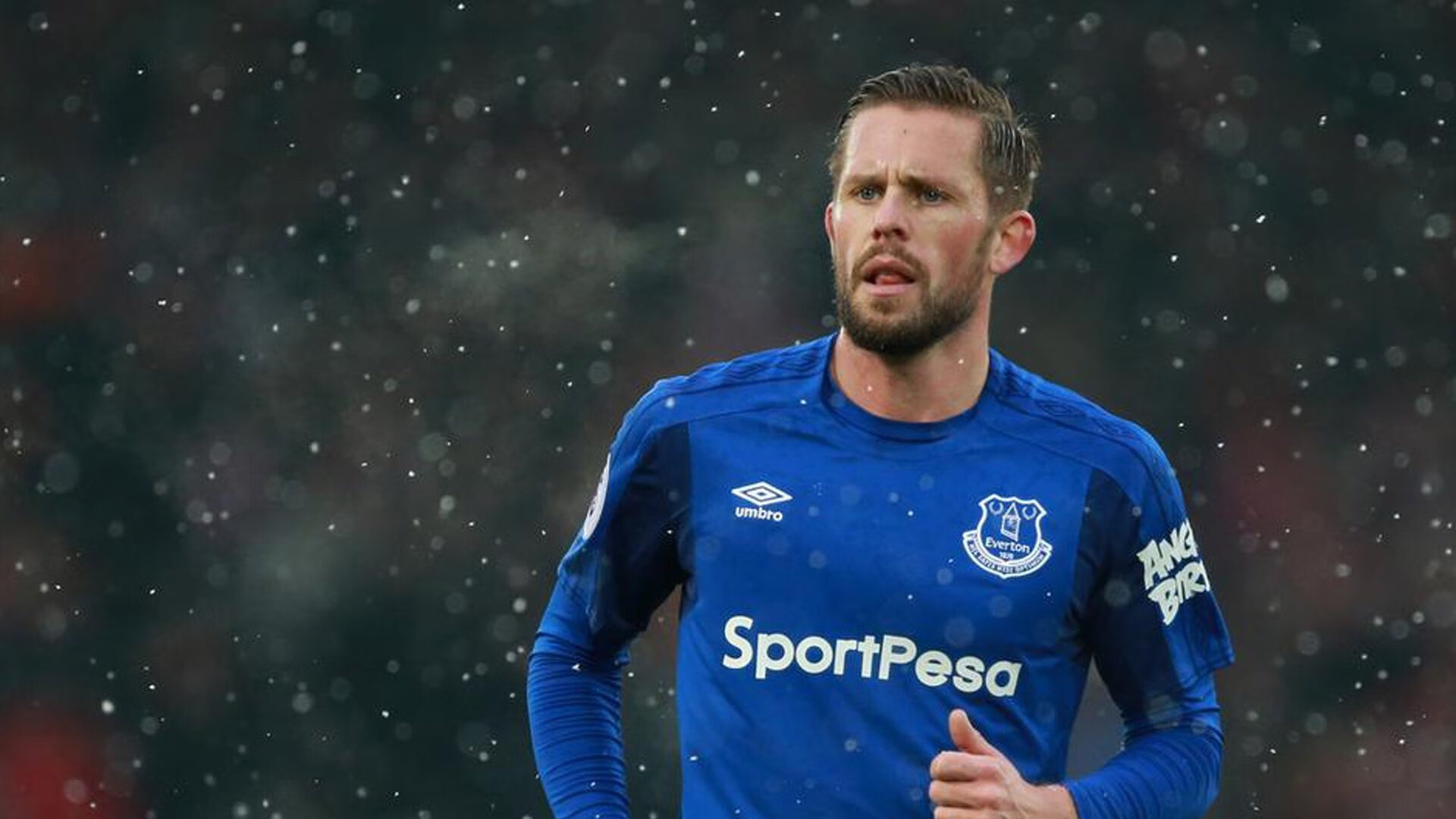 丹麦队完胜马来西亚队，陈雨菲扛起全队，一场胜利背后的责任与光芒